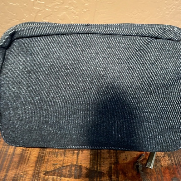 Lucky Brand NWT Black Denim Travel or Cosmetic Bag - Picture 4 of 8